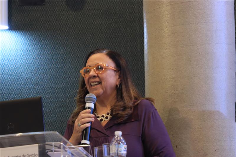 Maria Angélica Fernandes, coordenadora do GT Gênero