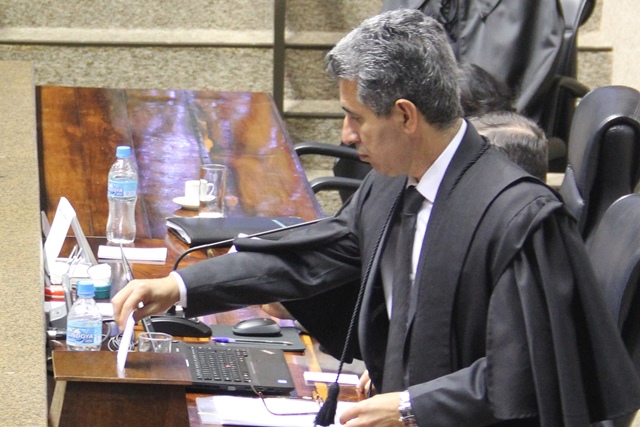 Corregedor João Antonio durante o seu voto